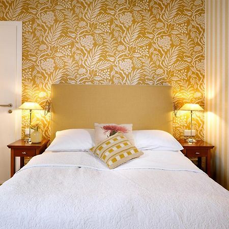 Hotel Goliath Am Dom Регенсбург Экстерьер фото